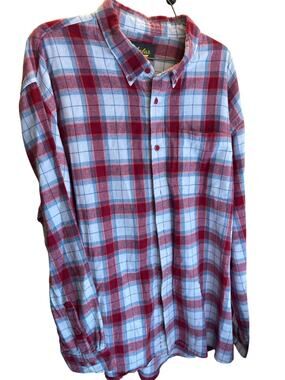 CABELA'S SIZE 2 XL RED AND WHITE PLAIDS BUTTON DOWN SHIRT LONG SLEEVES